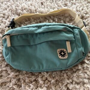 Walker Family Goods Louie Sling